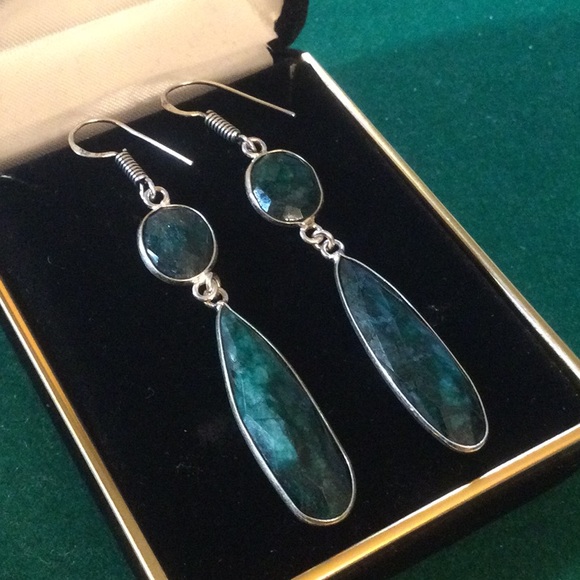 Genuine Emerald  Faceted Dangle Drop Earrings - Picture 9 of 11